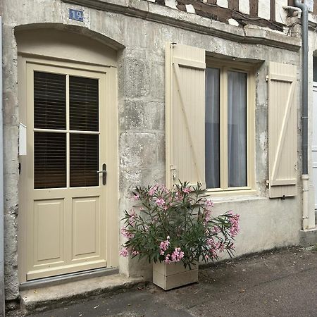 Apartmán L'Annexe De L'Abbaye Auxerre Exteriér fotografie